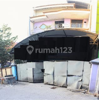 753 For Rent 4-Story House Siwalan Kerto Surabaya Land Area 150 Building Area 180