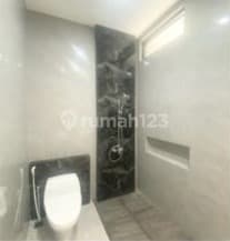 0812 Dijual Rumah South Emerald Mansion Citraland 2 Lantai HGB 4+1BR Lt 220 M2 Lb 350 M2