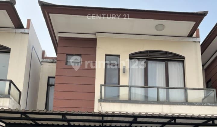 Modern Spanish 2-Story House in Gracia Lavon Cluster, Tangerang