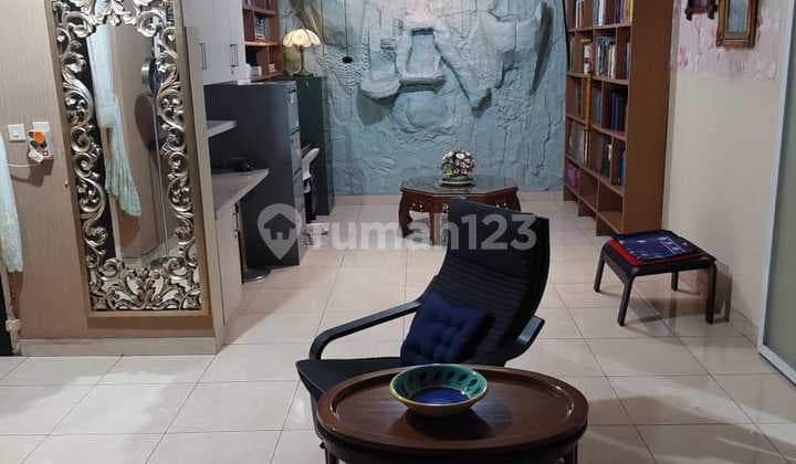 Dijual Rumah Asri Hoek di Sunter Mas Jakarta Utara
