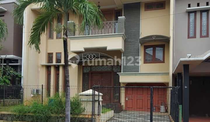 Two-Story House for Sale in Jatunegara Baru Housing Complex, Penggilingan, East Jakarta