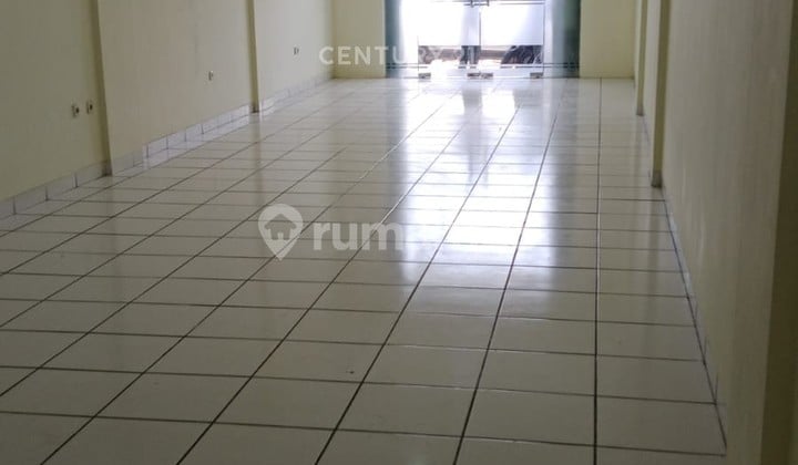 Unit Ruko 3 Lantai Lokasi Kembangan Raya Jakarta Barat Siap Pakai