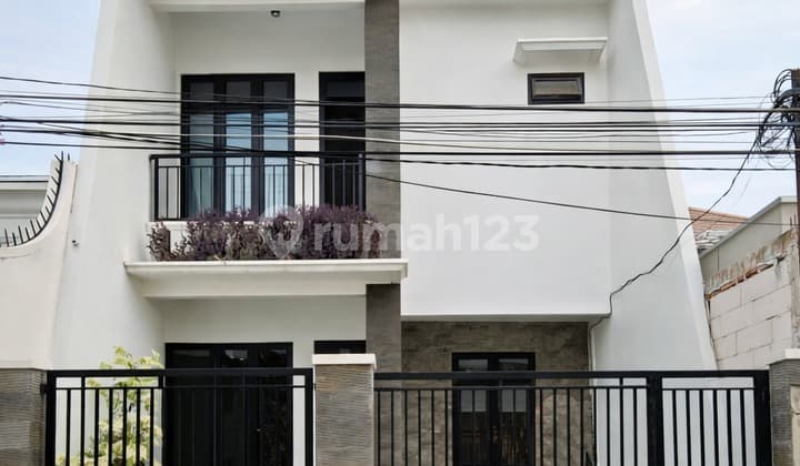 Rawamangun Lokasi Idaman Semua Orang, Masih Ada Nih 2,5 M An Akses Nya Bagus 2 Mobil Masuk Da03