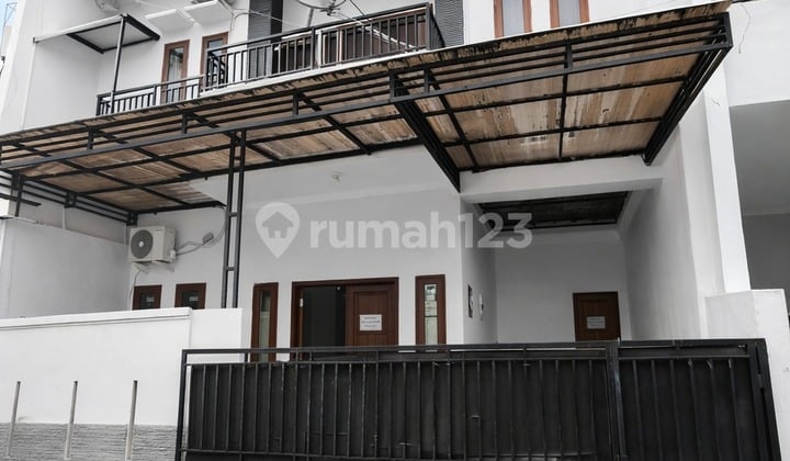Rumah + Kos-Kosan Rawamangun Pulo Asem - 3 Lantai, SHM IMB Lengkap 389
