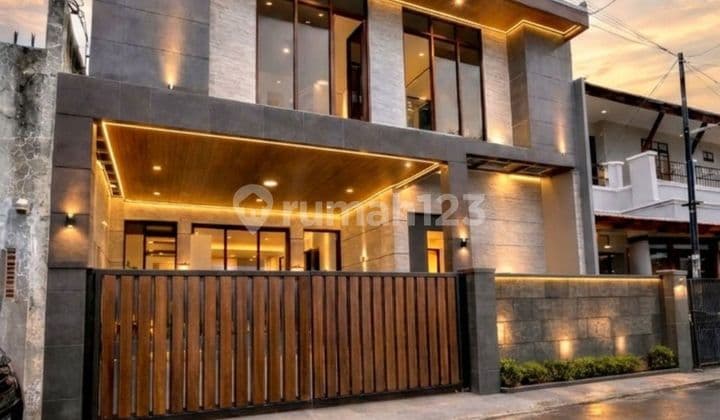 Rumah Baru Mewah 2 Lantai di Kayu Putih Jakarta Timur, SHM, 4+1 KT, Akses Tol Rawamangun Zn103