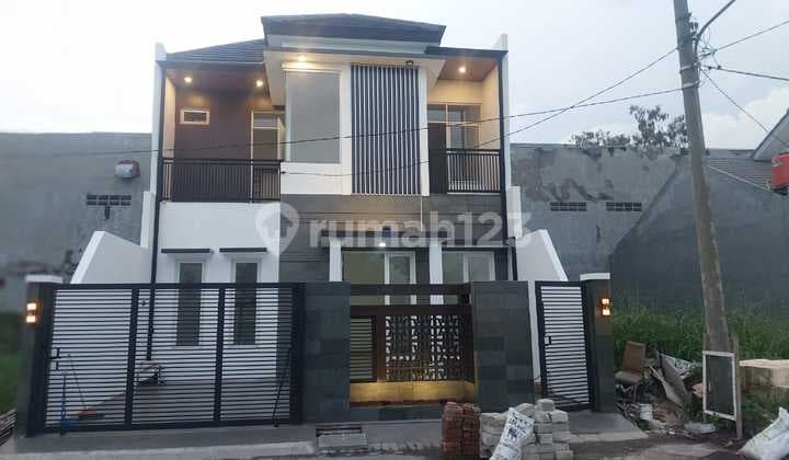 Dijual Rumah Mewah Minimalis (Full Renovasi)**Lokasi Perum Citra City Sarirogo Sidoarjo Kota*