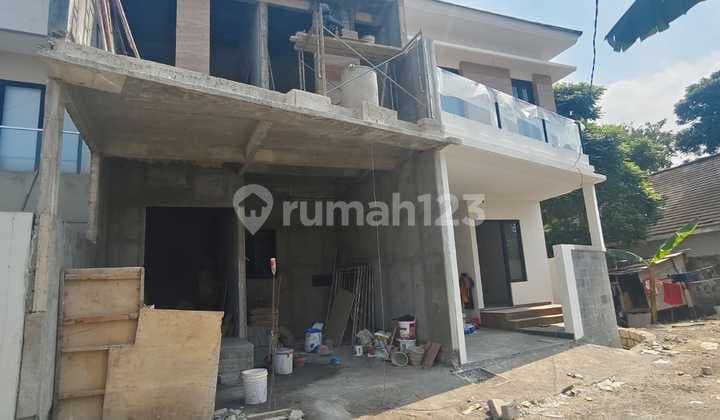 Rumah Baru Gresslokasi Wiyung Surabaya(dekat Tol Gunungsari,kampus Unesa Dll)