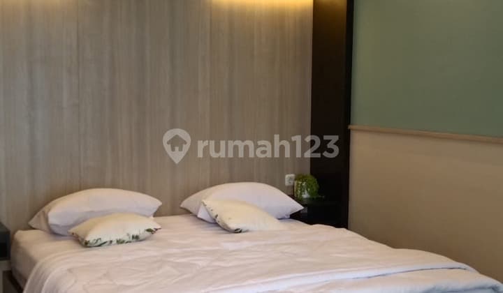 Sewa Apartemen Aspen Bebas Banjir, Dekat Taman Kota, Siap Huni