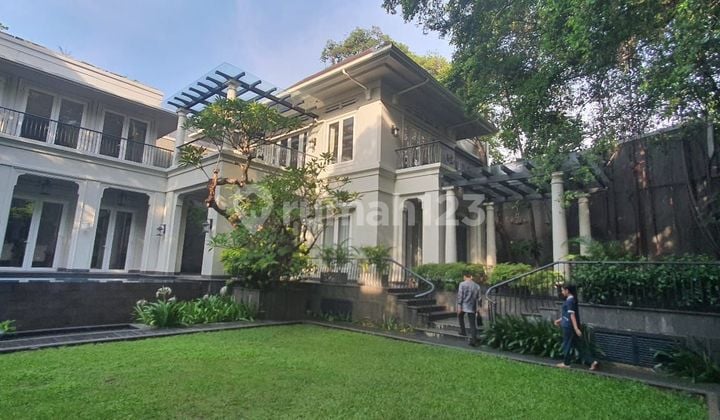 Disewakan Rumah menteng bagus mewah nyaman