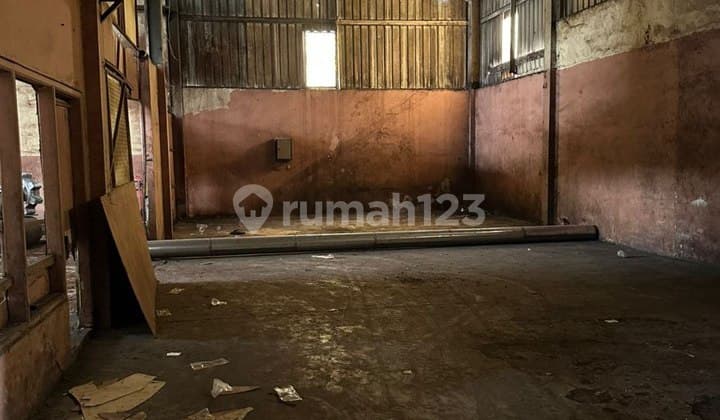 Dijual Cepat Gudang Siap Pakai Lt 2200 M2 Cilongok Pasar Kemis Tangerang Banten