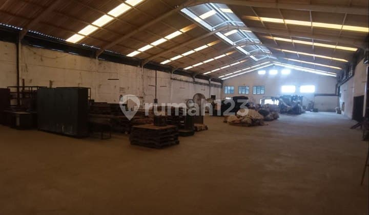 Gudang Murah bagus Lt 9000m2, SHM Tangerang Banten