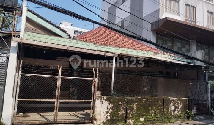 Dijual Cepat Rumah LT 288M2, SHM Kebon Kacang Tanah Abang Jakarta Pusat