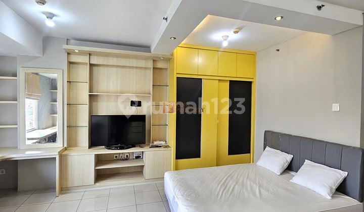 Lebih Luas Dari Standar! 1Br 38M² Full Furnished, View Kota Apartemen Green Bay Pluit Greenbay