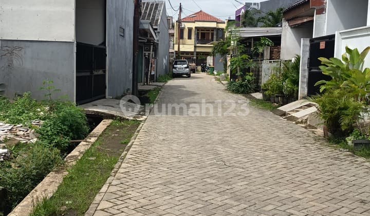 Fast Sale Strategic Plot at Jl Adhiyaksa, Karang Tengah, Tangerang