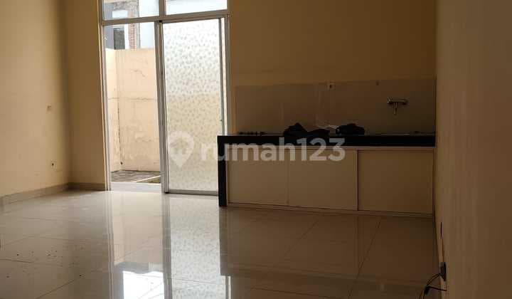 Rumah 2 Lantai Siap Huni Di Amerika Latin Green Lake City Murah