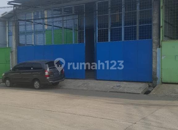 Kosambi Dadap Central Warehouse 40" Container Access