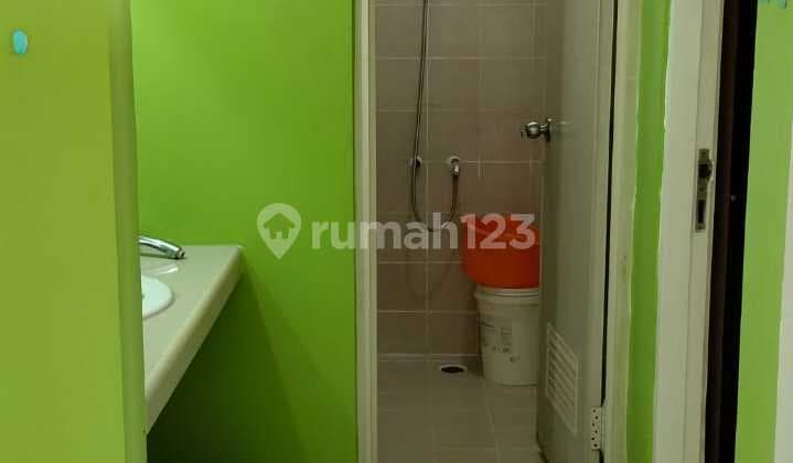 Apartemen Penthouse Siap Huni Dan Tinggal Bawa Barang Pribadi 2 Kamar Tidur Furnished