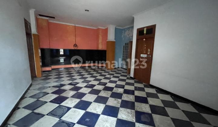 Ruko Siap Menghasilkan. Sudah Ada Penyewa Beberapa Tahun Ke Depan