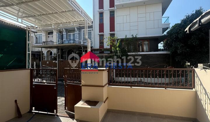 Newly Renovated Rental House Highly Sought After