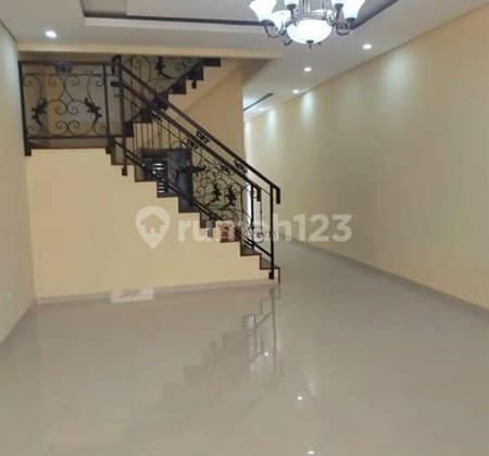 Dijual Rumah 2 Lantai Unfurnish Di Kemanggisan – Dekat Binus & Central Park, Palmerah, Jakarta Barat.