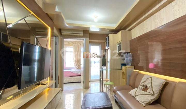 Lengkap dengan Mesin Cuci 2Br 43M² Furnished Interior dengan View Pool Super Cozy