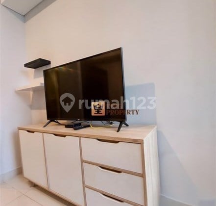 Disewakan Studio Taman Anggrek Residences Modern Minimalist Bedroom dengan Sentuhan Soft Contemporary, Grogol Petamburan, Jakarta Barat, Siap Huni.