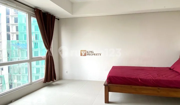 Live Practically! Furnished Studio at The Breeze Bintaro, Complete Facilities Ready to Move In
