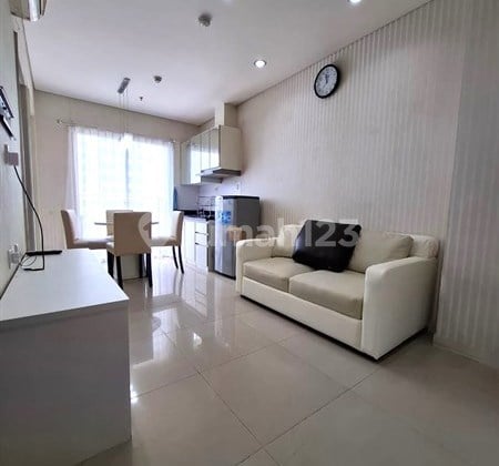 Cozy Clean Design Disewa 2Br Apartemen Madison Park - Dekat Central Park Mall, Fasilitas Kolam Renang, Jogging Track, Lapangan Basket Dll Jakarta Barat