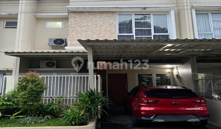 Ready-to-Occupy House in Green Bintaro Indah, Bintaro, South Tangerang, Strategic Location within the Complex