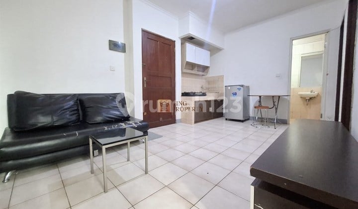 Ready Survey Stock Terbatas Disewakan 2Br Mediterania Garden Residence 1 Partiallly Furnished Homey, Cukup Jalan Kaki ke Ukrida dan Mall Central Park.