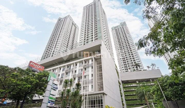 For Sale 75M² Twin Kiosk at Thamrin Residences - Steps away from Gi & Plaza Indonesia, Thamrin City, Tanah Abang Market, Karet Station, and Offices around Thamrin, Tanah Abang Hospital.