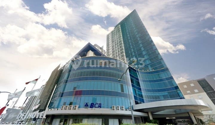 Dekat WTC Mangga Dua, Mangga Dua Square, Ancol Dufan, Fasilitas Swimming Pool, Gym,Dijual BU 2BR Apartemen Grand Kartini Furnished Homey.