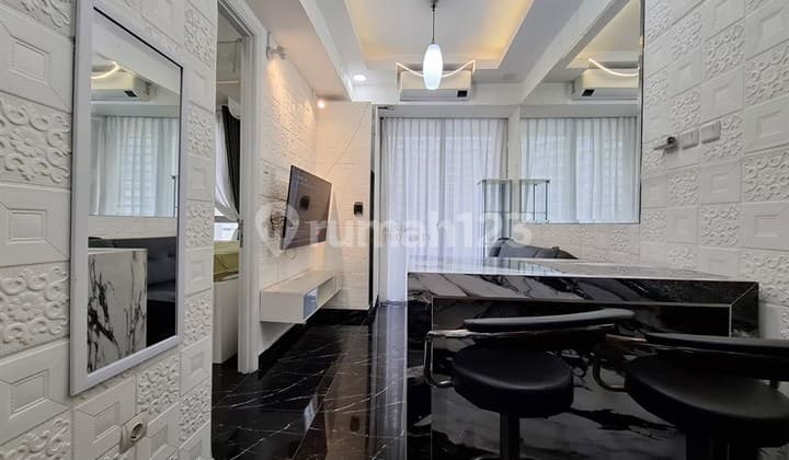 Dekat Hublife Ta Mall Central Park, Disewakan 1Br Taman Anggrek Residences Furnished Minimalis Rapi, Fasilitas Swimming Pool, Club House, Fitness Center.