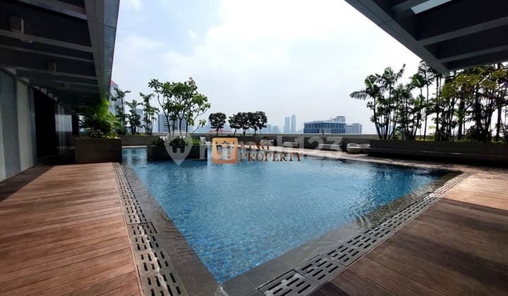 Dekat Pancoran, Kuningan dan Tebet, Disewakan SOHO Pancoran Splendor 2 Lantai Ideal untuk Kantor Startup bisa untuk hunian dan kantor.