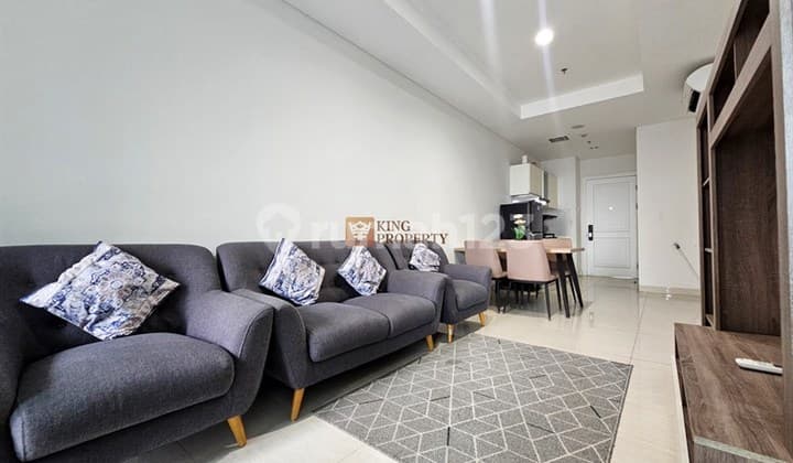 5 Menit Central Park Mall Neo Soho Capital APL Tower, Disewakan 2BR Condominium Grand Madison Modern Minimalist Homey, Fasilitas Kolam Renang, Jacuzzi, Pool Lounge, Sauna, Gym