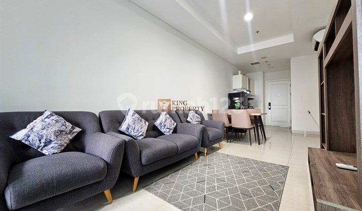 5 Menit Central Park Mall Neo Soho Capital APL Tower, Disewakan 2BR Condominium Grand Madison Modern Minimalist Homey, Fasilitas Kolam Renang, Jacuzzi, Pool Lounge, Sauna, Gym