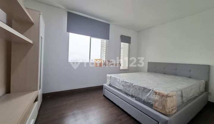 City View! Fasilitas Sky Pool, Kolam Renang, Gym, Disewakan Studio AKR Gallery West, Dekat MNC TV dan Stasiun TV RCTI.