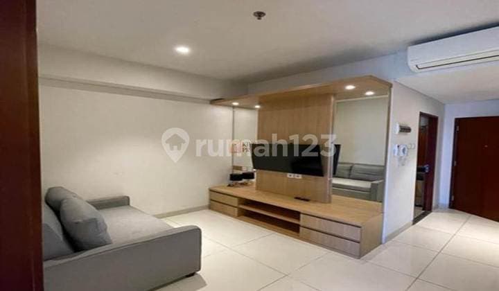 For Sale 1 Bedroom Soho Roseville Suite Good Furnished in BSD Serpong, South Tangerang, Facilities Gym, Swimming Pool, Sauna Spa.