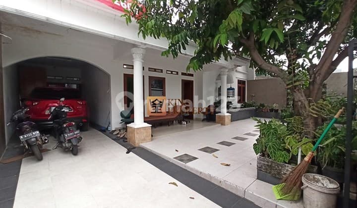 Strategis Jual Rumah 2 Lantai Unfurnished di Cengkareng Barat Akses ke Bandara Soekarno-Hatta, Stasiun Kalideres Dekat ke Mall Daan Mogot, Rumah Sakit, Gor Cenderawasih Tol