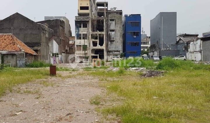Strategis Tanah Luas Pinggir Jalan Utama Dijual Cocok Untuk Office Space, Bank, Restoran Dekat Gajah Mada Food Street, Hotel Grand Mercure Tanah di Jalan Utama Gajah Mada Taman Sari Jakarta Barat