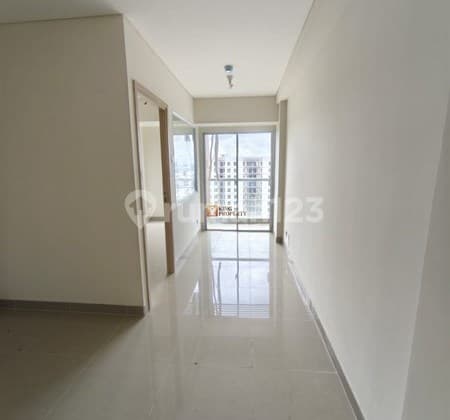 Strategis Jual Unit 2 Kamar Unfurnished Bagus di Apartemen Paradise Mansion Akses Bandara Soekarno-Hatta, Palm Bay Water, Mall Daan Mogot Fasilitas Minimarket, Lobby, Atm Jogging Track