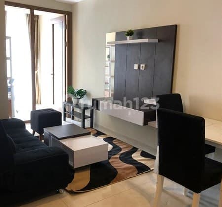 Akses Langsung ke Mall Hublife Sewa 1+1 Kamar Furnished Bagus di Condominium Taman Anggrek Residence Terdapat Bathtub & Kitchen Set Fasilitas Clubhouse, Kolam Renang, Gym Dekat ke Kampus Ternama, Central Park, Taman Anggrek