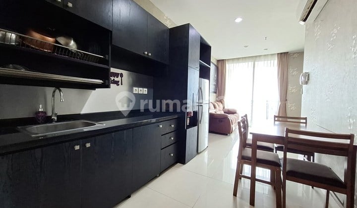 Disewakan Apartemet Central Park Residences 1Br Furnished Interior Lengkap Siap Huni, Hanya Jalan Kaki ke Mall Cp Residenecs di Tanjung Duren