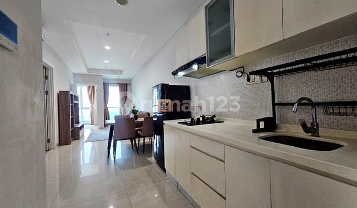 Disewakan Cepat Apartement Grand Madison 2BR Furnished Lengkap Siap Huni, Area Dekat Mall Central Park Tanjung Duren Jakarta Barat