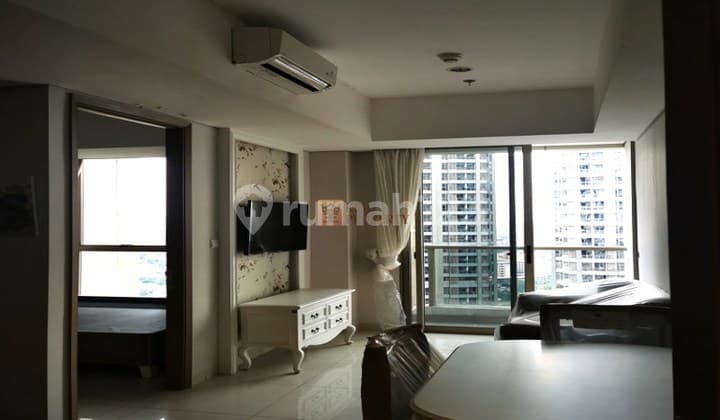 Hanya Jalan Kaki Ke Mall TA & Mall CP, Dijual Apartemen Taman Anggrek Residences 2BR New Furnished Siap Huni, Lokasi Di Tanjung Duren Jakarta Barat