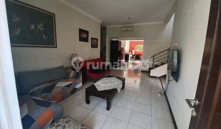 Di Jual Rumah Keren Sayap Buah Batu
