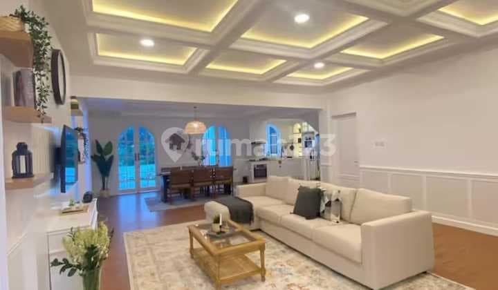 D Jual Villa American Style Asri Setiabudhi Regency