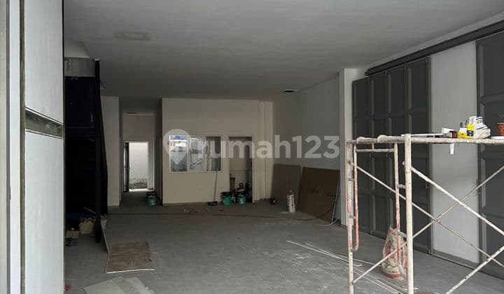 Di Sewakan Ruko Strategis Mainroad Buah Batu 2 Jalur