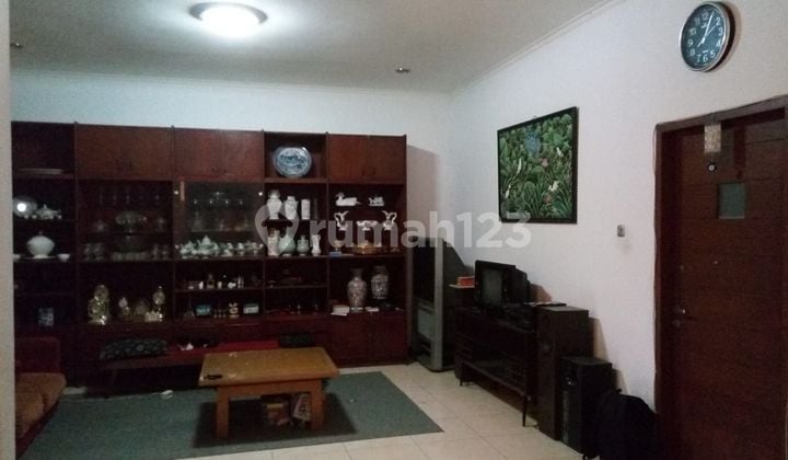 For Sale Well-Maintained Nice House in Cigadung