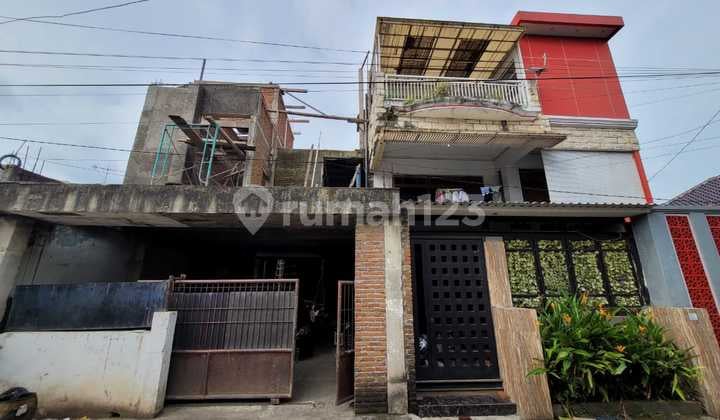 Rumah Mewah Full Furnish Lantai 3 Simorukun Surabaya